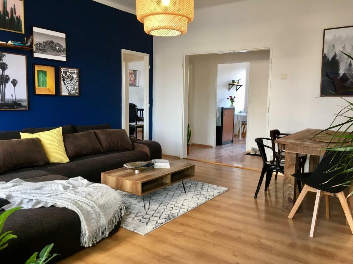 Blu Apartment In Old Town Bratislava Exterior photo
